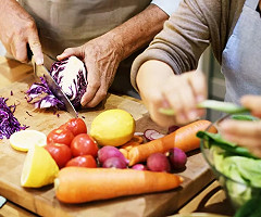 Un estudio revela cuáles son los alimentos que pueden ayudar a prevenir el Alzheimer